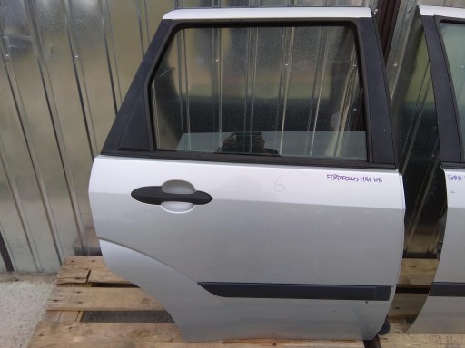 ДВЕРЬ ПРАВАЯ ЗАДНЯЯ ПРАВАЯ FORD FOCUS MK1 FL COMBI 08