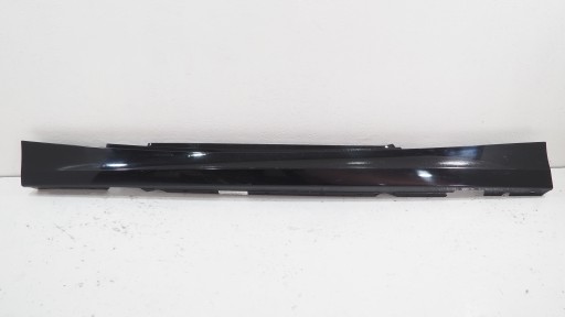 BMW 1 E81 E82 E88 lišta prahová levá 7183233