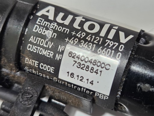 napínač pásu ľavý predný BMW F10 F11 7328841