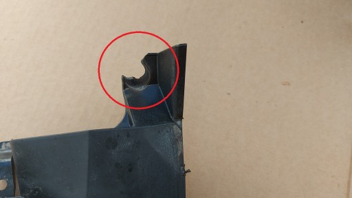 mudguard flap left rear part TOYOTA AURIS and 09