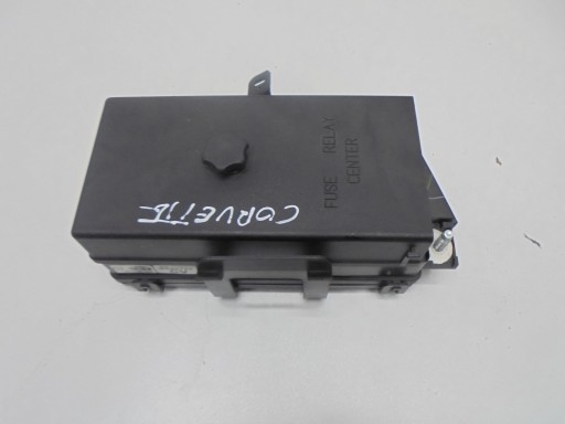 Блок запобіжників chevrolet corvette c5 97-04