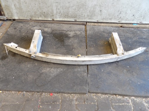 Mercedes W207 pillar of a bumper front 2,2CDI