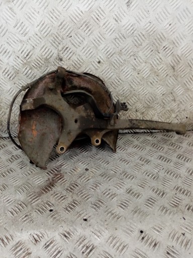 swing of the pivot left front MERCEDES-BENZ E-KLASA W210