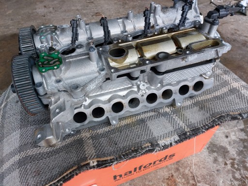 31401127AA - ВАЛ ГОЛОВКИ ДВИГАТЕЛЯ VOLVO V40 II 1.5 16r B4154T4