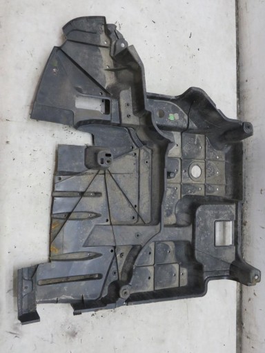 ЗАЩИТНЫЙ КОЖУХ ШАССИ AURIS II 58398-02030