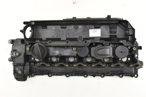 szelepfedél BMW E90 E91 E60 E61 E65 X3 E83 X5 E70 3.0 D M57 7789395