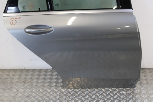 door right rear part right rear. complete MERCEDES C-KLASA W205 1.6 CDI