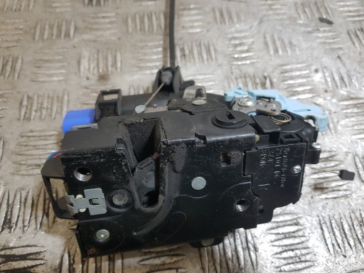 lock door right rear part rear SKODA OCTAVIA 2 7 PIN