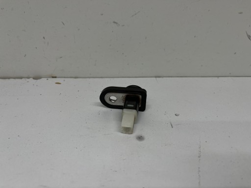 HYUNDAI I30 and sensor KRANCOWY OTWARCIA door 2007