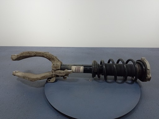 V90 CROSS Country MCPERSON передній правий 31476941