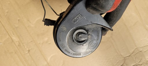 JEEP WRANGLER JK KLAKSON SYGNAL DZWIEKOWY SYRENA HALTER
