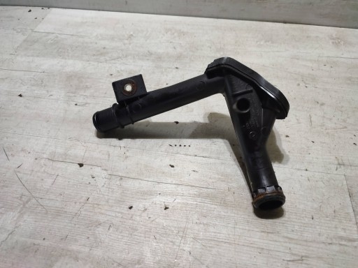 Mercedes-Benz GLA W156 2015 wiring / hose radiator