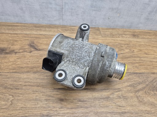 BMW F20 F21 F30 F31 F33 F15 supplementary EL. water pump of gas 7669711 8625098