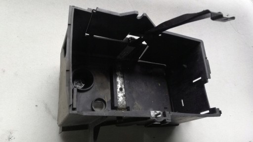 0000000000 - Основание батареи FORD FOCUS MK2 1.6 TDCI