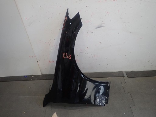 fender front right MERCEDES C-KLASA W205 2014