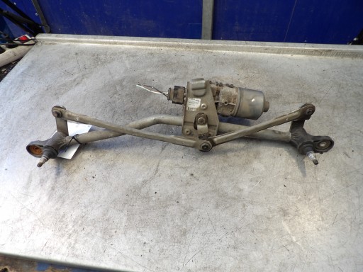 Mazda 3 wiper mechanism front 0390241731 4M51-17508-AA BP4K-67340