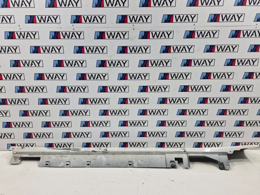 BMW 1 F40 cap moulding threshold left A300 ALPINWEISS
