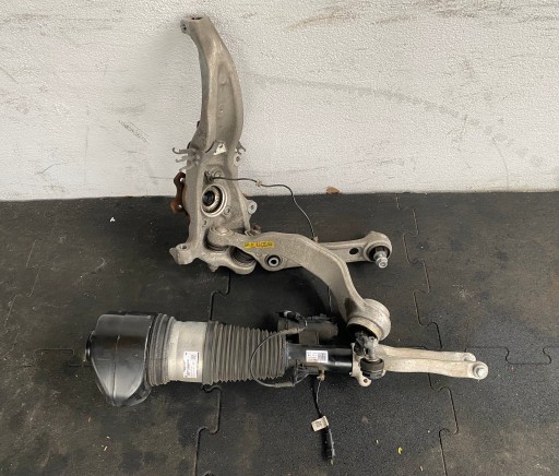 6861174 6884370 - Подвеска поворотного кулака амортизатор bmw 7 g11 g12