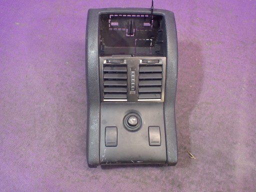 SUPERB І ВЕНТИЛЯЦІЙНІ РЕШІТКИ ЗАДНЯ РАМКА ПАНЕЛЬ 3U0819203C