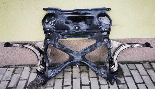 Audi a4 b9 a5 8w 2.0 tfsi коляска с передними салазками + поперечные рычаги