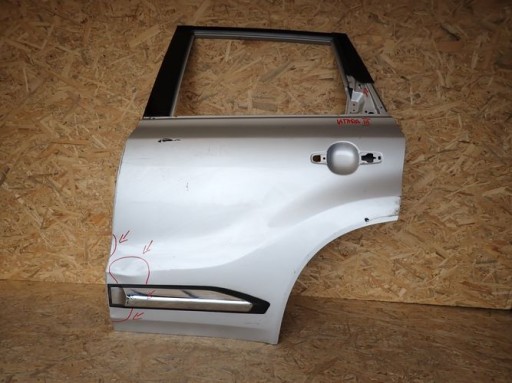 SUZUKI VITARA III 15- door left rear. rear part