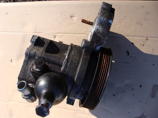 6760074 - BMW 7 E65 E66 насос гидроусилителя руля