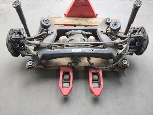 Задні сани задньої підвіски mercedes cls 218 w218