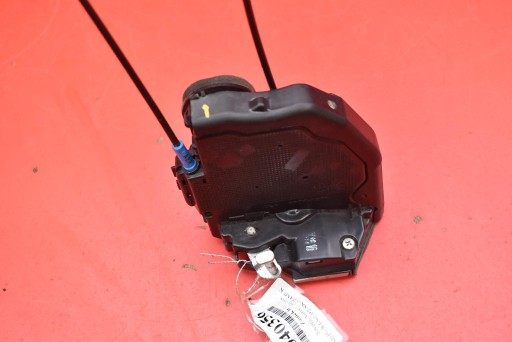 lock door left rear part rear EU TOYOTA AURIS 2 II KOMBI LIFT 15-18