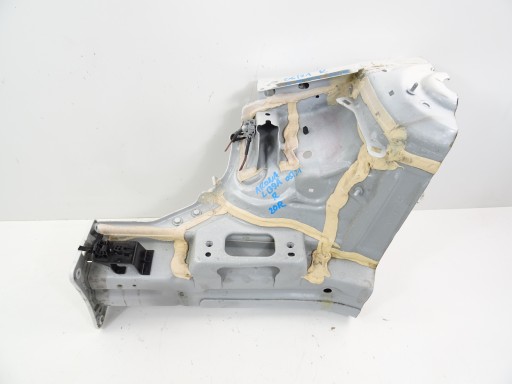 SEAT ARONA ПЕРЕДНЯЯ ЧЕТВЕРТЬ ПРАВАЯ LB9A