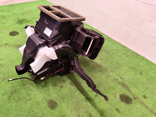 BMW 2 U06 heater 9890105