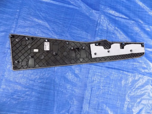 Blende Abdeckung verkleidung TUNELU links BMW X5 G05 45E 20R