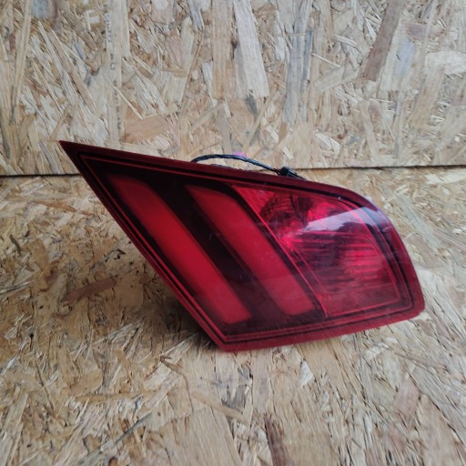light rear w klapie rear part side left Peugeot 308 9677818380