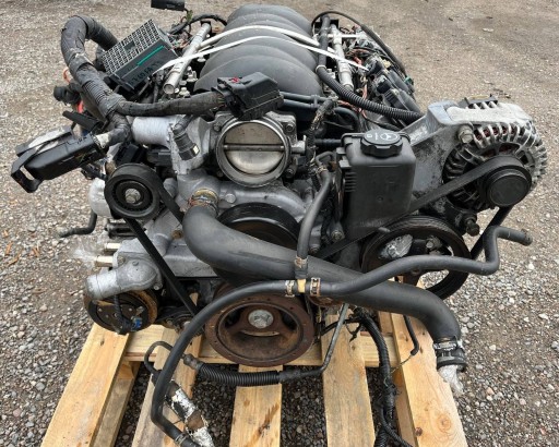 motor kompletní LS2 6.0 v8 SWAP Chevrolet Corvette C6
