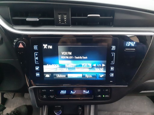 Toyota auris radio !!!!!