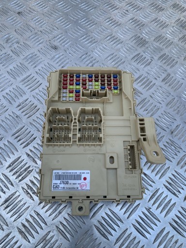 91950-J7630 - Блок предохранителей kia ceed iii 18- hb 1.4 t-gdi