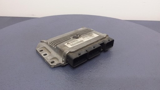 Elk-96400-8200444583 - Renault laguna ii 2.0t комп'ютер контролер двигуна 8200444583 8200444586
