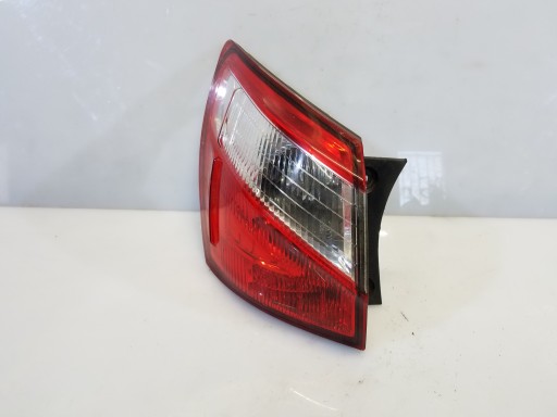 Задняя лампа влево nissan Qashqai J10 лифт
