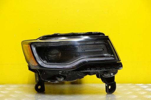68142490AG-PRAWA - JEEP GRAND CHEROKEE 2014- КСЕНОНОВАЯ ЛАМПА ПОВОРОТА ФАР США