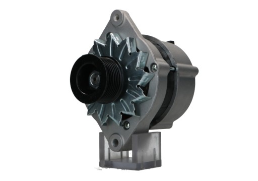 635.015.120.090 - Новый генератор джон дир 120а