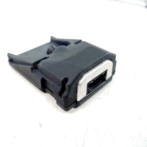 Ассистент движения по полосе opel insignia b 84225595