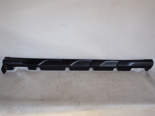 HYUNDAI KONA 17- moulding threshold right threshold right