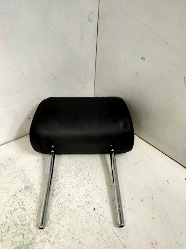 Подголовник левый передний передний AUDI A4 B6 кожа