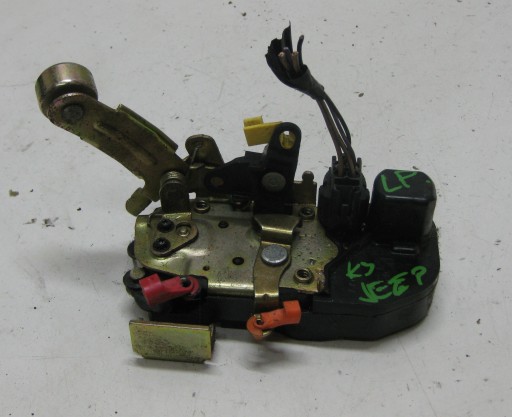JEEP CHEROKEE LIBERTY KJ 04R lock door front left