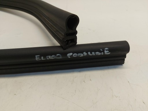 Skoda Elroq 5LJ iV85 , SUV 5D 2025r Joint Sous vitre 5LA823723