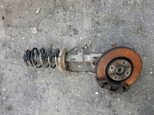 MCPERSON АМОРТИЗАТОР ЛІВИЙ PEUGEOT 3008 1.6 HDI