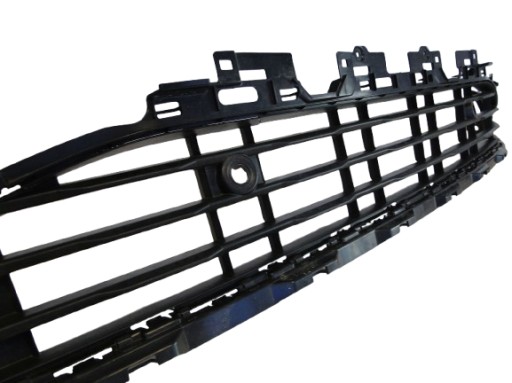89A8076839B9 - Решітка радіатора mercedes центральний передній бампер audi q4 e-tron