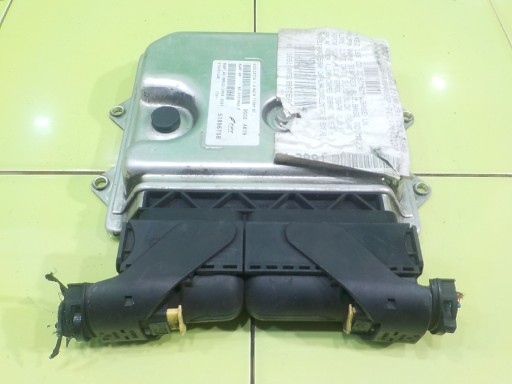 17AB47 11 - Alfa romeo giulietta 1.4 tb 11r 5d комп'ютерний контролер двигуна 51896758