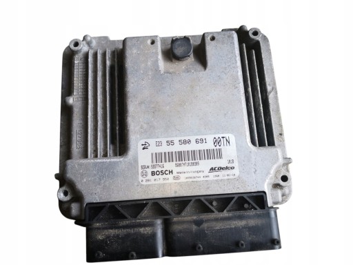 Контролер двигуна opel corsa d 1.3 cdti 55577416 55580691 0281017950