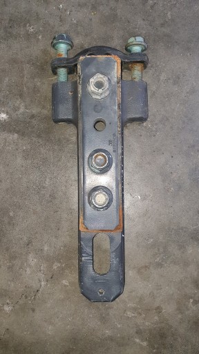 960 491 - ACTROS MP4 КРЕПЛЕНИЕ ДЕРЖАТЕЛЬ КАТАЛИТИЧЕСКОГО НЕЙТРАЛИЗАТОРА ГЛУШИТЕЛЯ