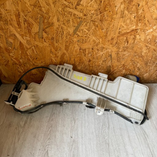 washer fluid tank PEUGEOT 3008 II 9826400780